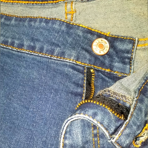 Women Plus Size Flare Jeans Mid Rise Stretch Denim Pants 4X - Picture 3 of 8